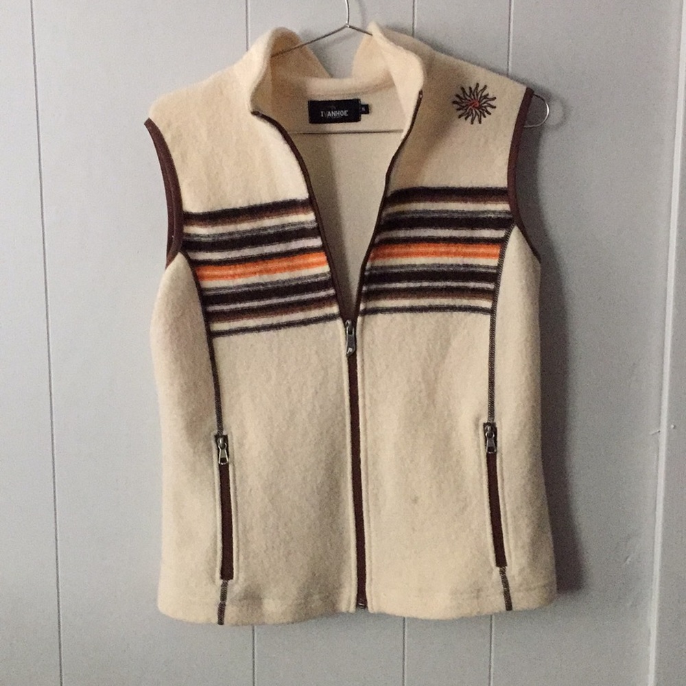 Ivanhoe wool vest size 38